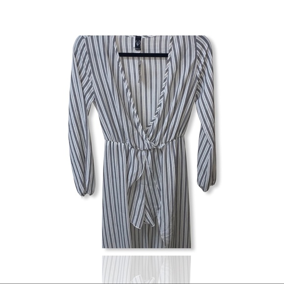 Maxi dress with shorts attached - Picture 3 of 7